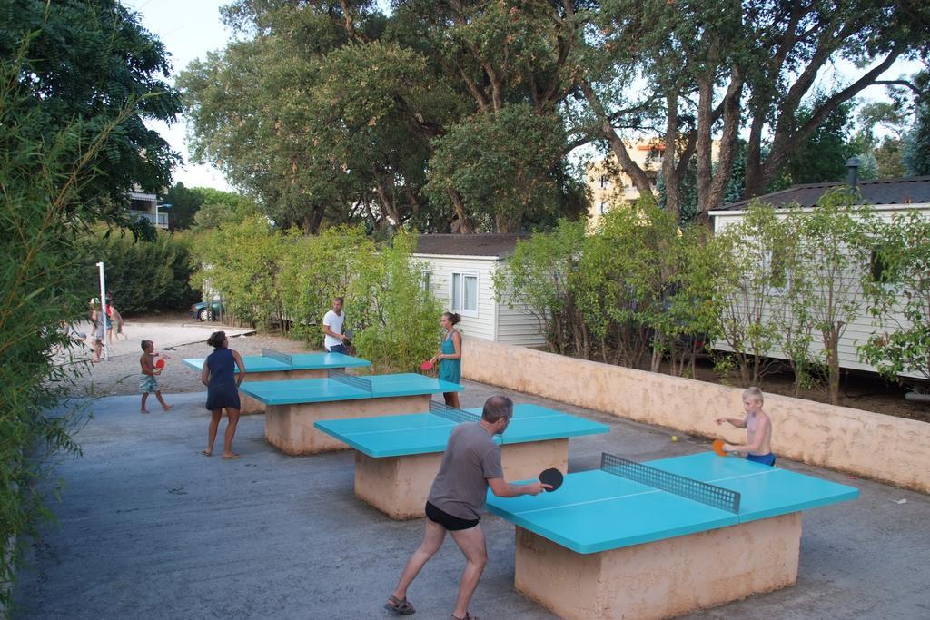 Camping De La Baie Cavalaire-sur-Mer Eksteriør bilde